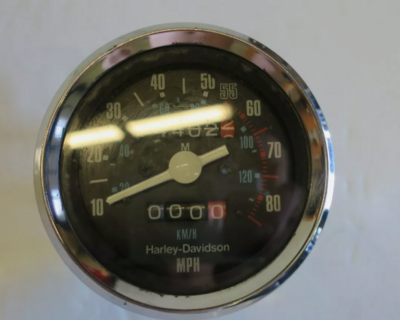 Speedometer and tachometer assemblies